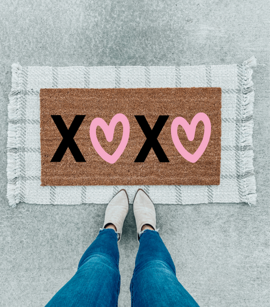 Valentine's Day XOXO Doormat