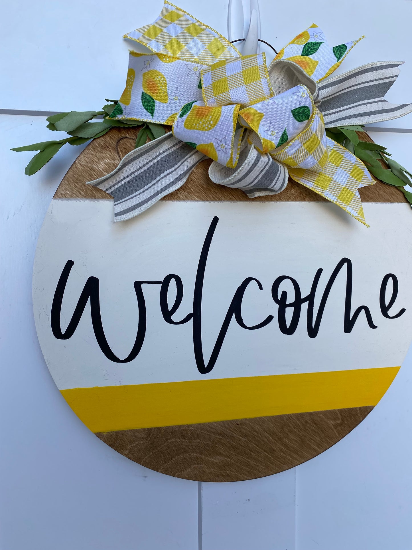 Welcome Lemon door hanger | spring door sign