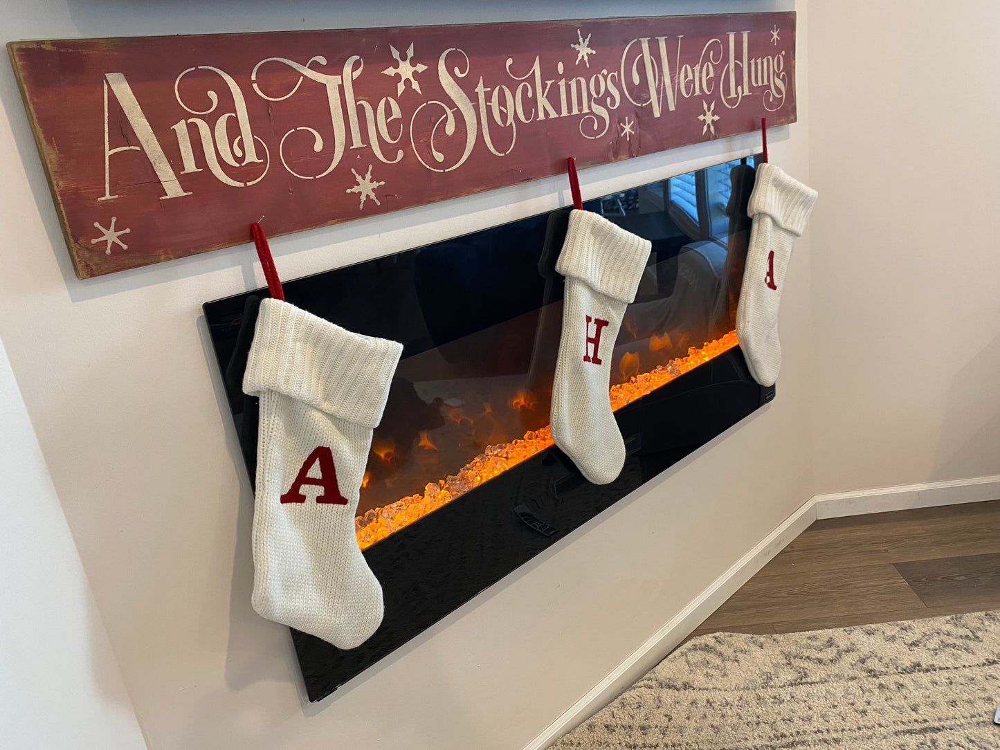 The stockings were hung sign | Christmas decor
